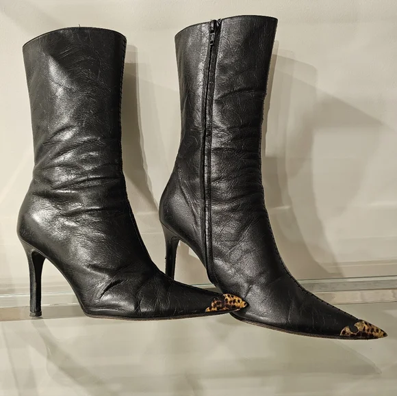Roberto Cavalli Black Leather Heeled Boots - Picture 12 of 15